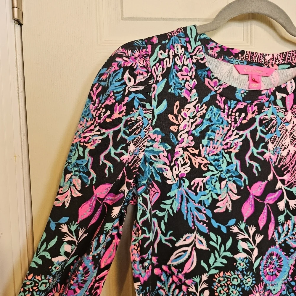 Lilly Pulitzer Jansen Tropical Neon Puff Sleeve Seahorse Top